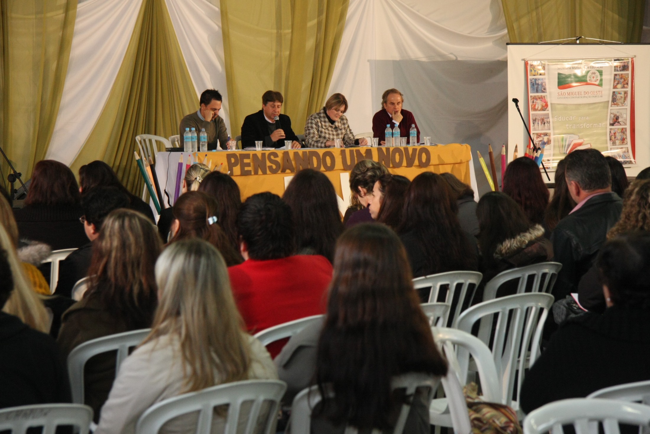 Seminário - Plano Nacional de Educação: Pensando um novo PNE- São Miguel do Oeste/SC