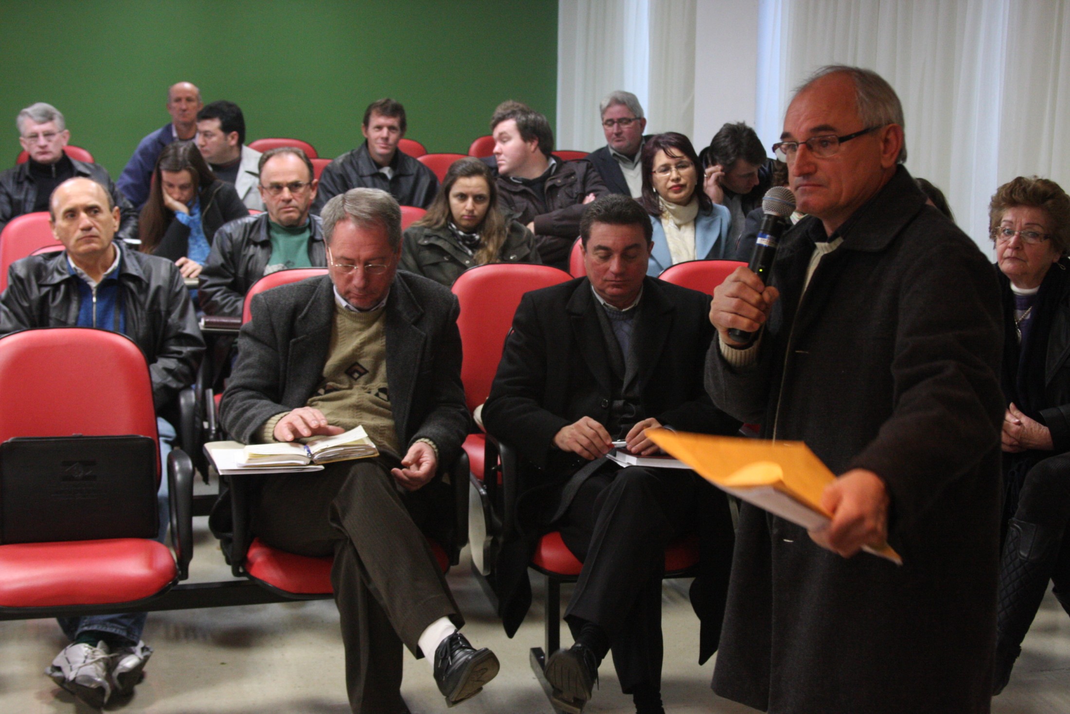 Reunião do Fórum dos Pequenos Hospitais - situação econômica dos hospitais filantrópicos e fundações hospitalares de Santa Catarina - São Miguel do Oeste/SC