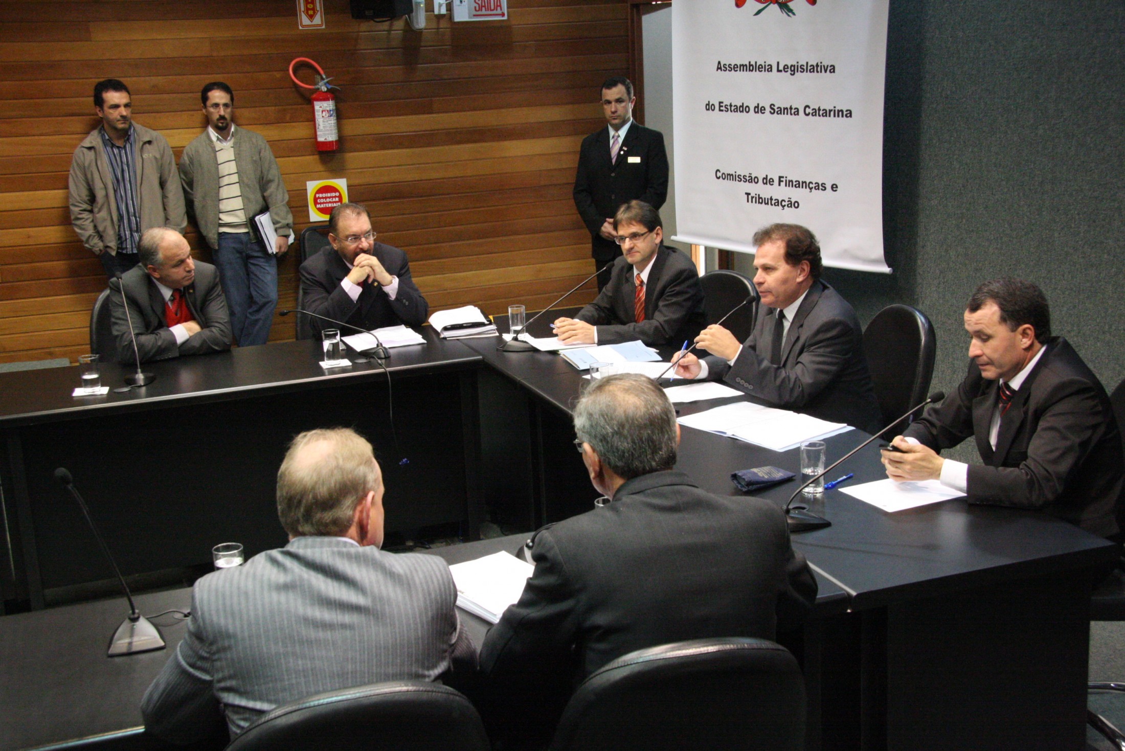 Reunião extraordinária da Comissão de Finanças