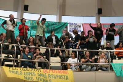 Reunião conjunta de comissões é interrompida