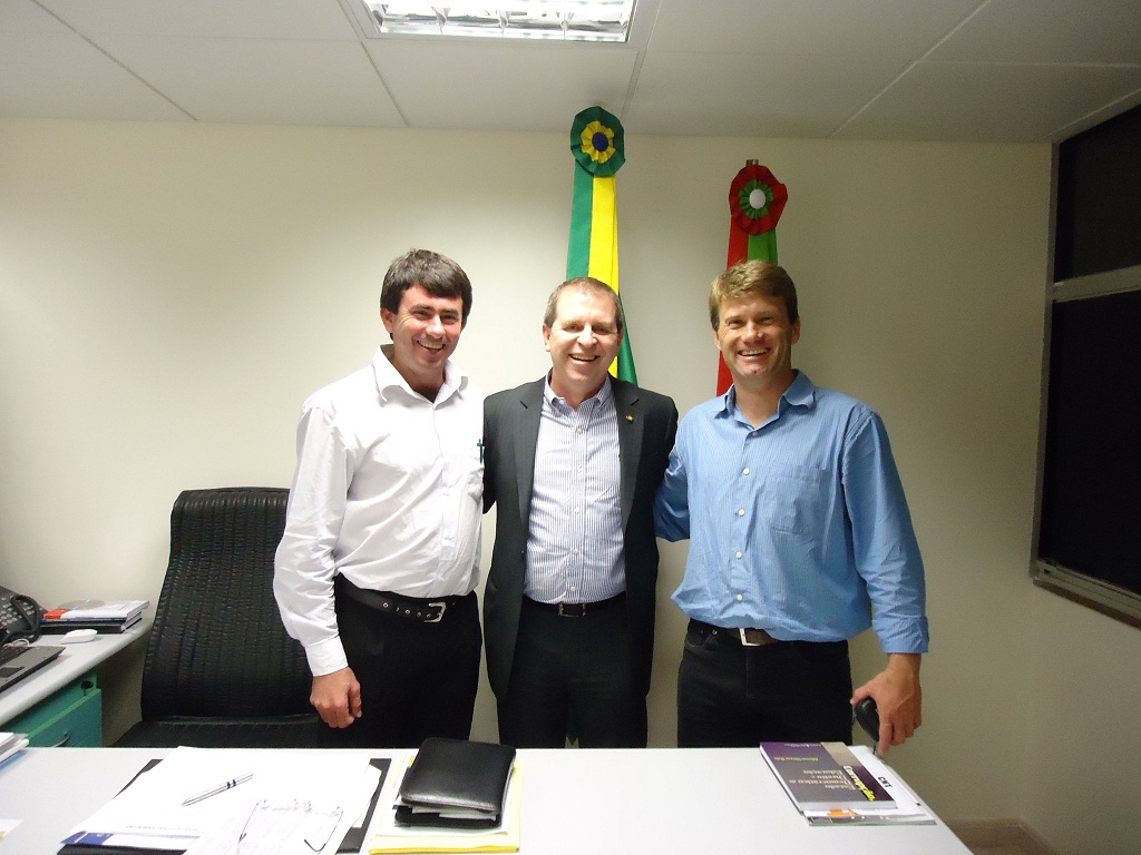 Deputado Mauricio Eskudlark recebe lideranças