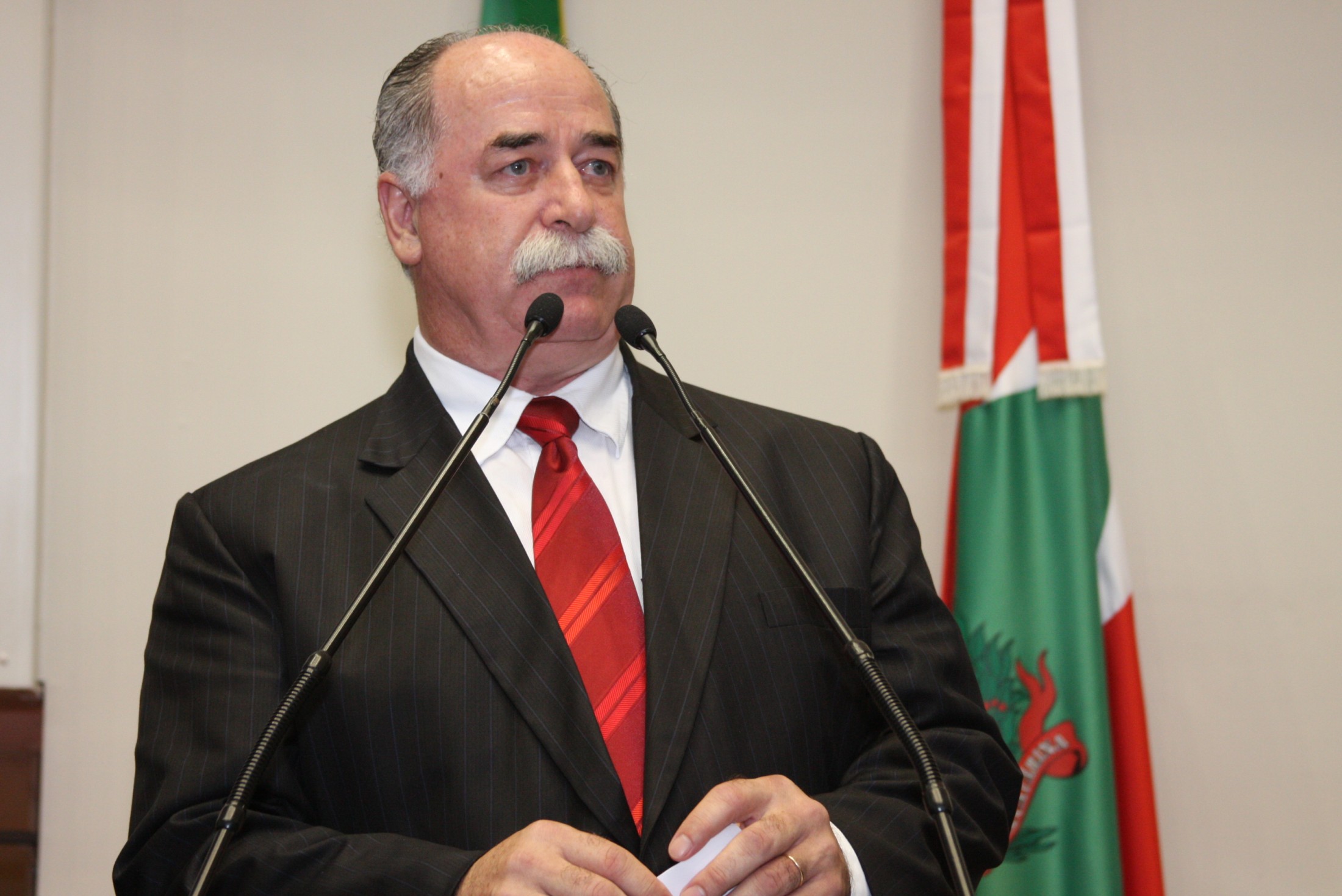 Deputado Romildo Titon (PMDB)