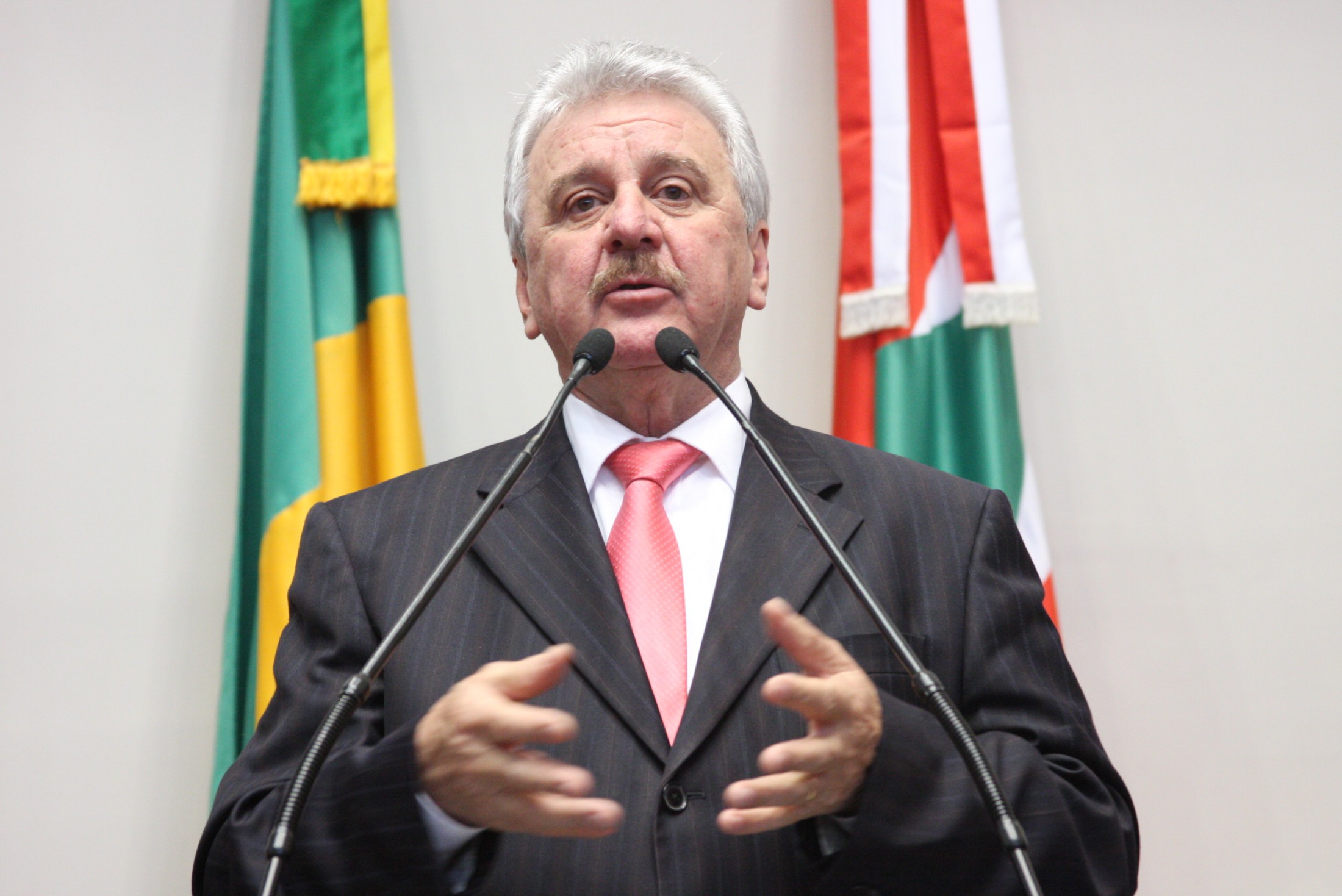 Deputado Moacir Sopelsa (PMDB)