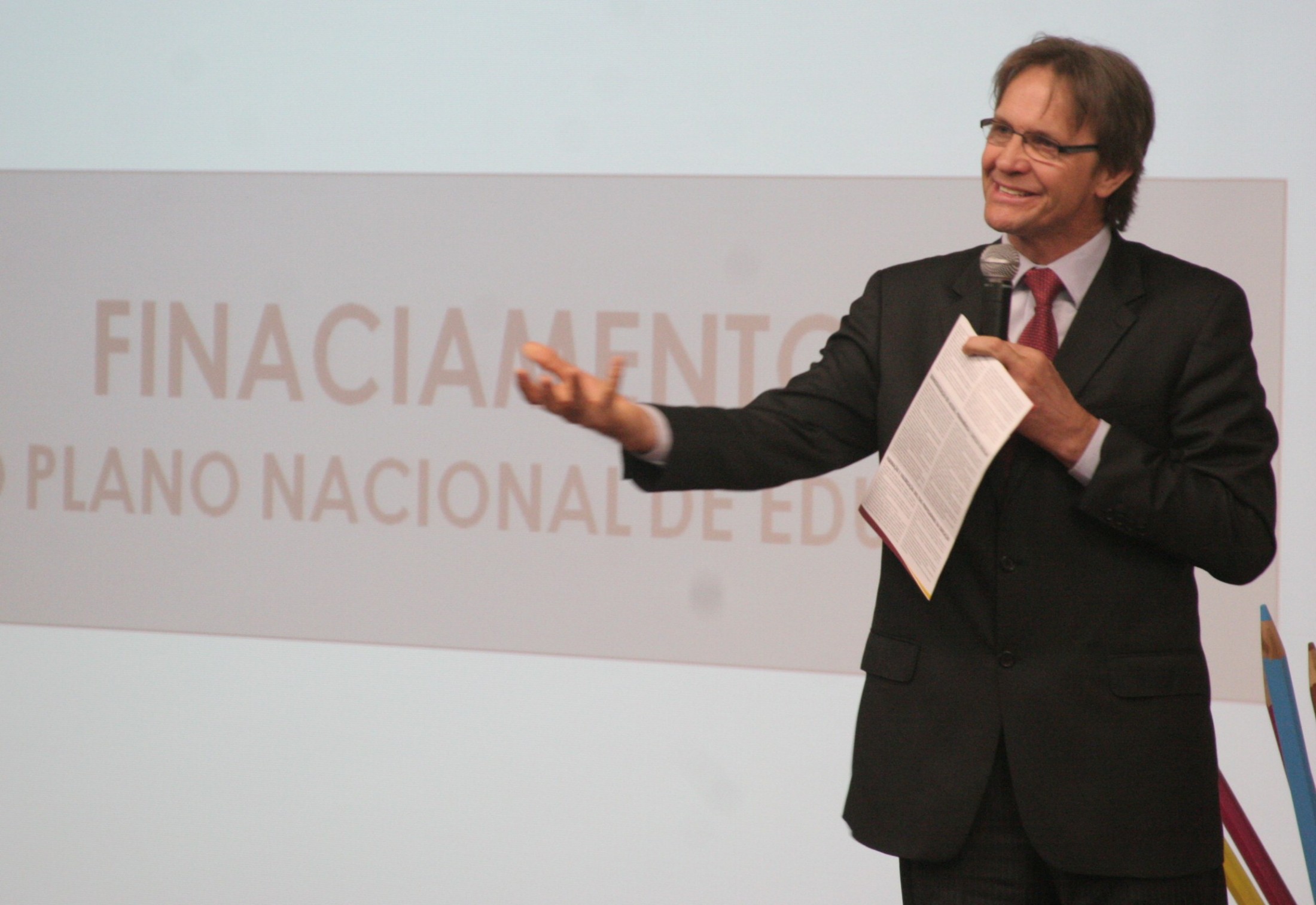 Seminário - Plano Nacional de Educação: Pensando um novo PNE - Joaçaba SC - Deputado Federal Pedro Uczai