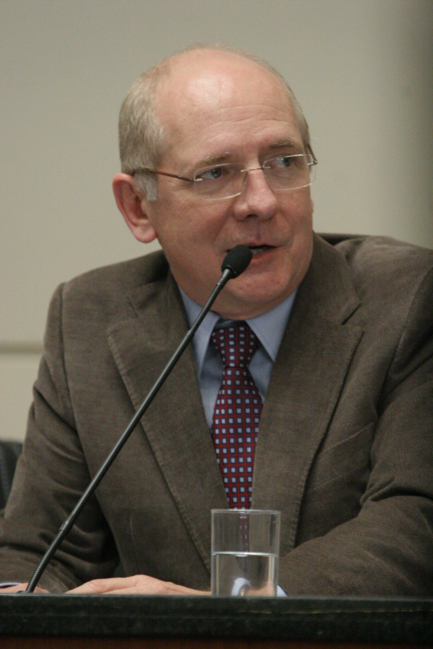 Senador Paulo Bauer