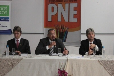 Joinville sedia Seminário sobre o Plano Nacional de Educação