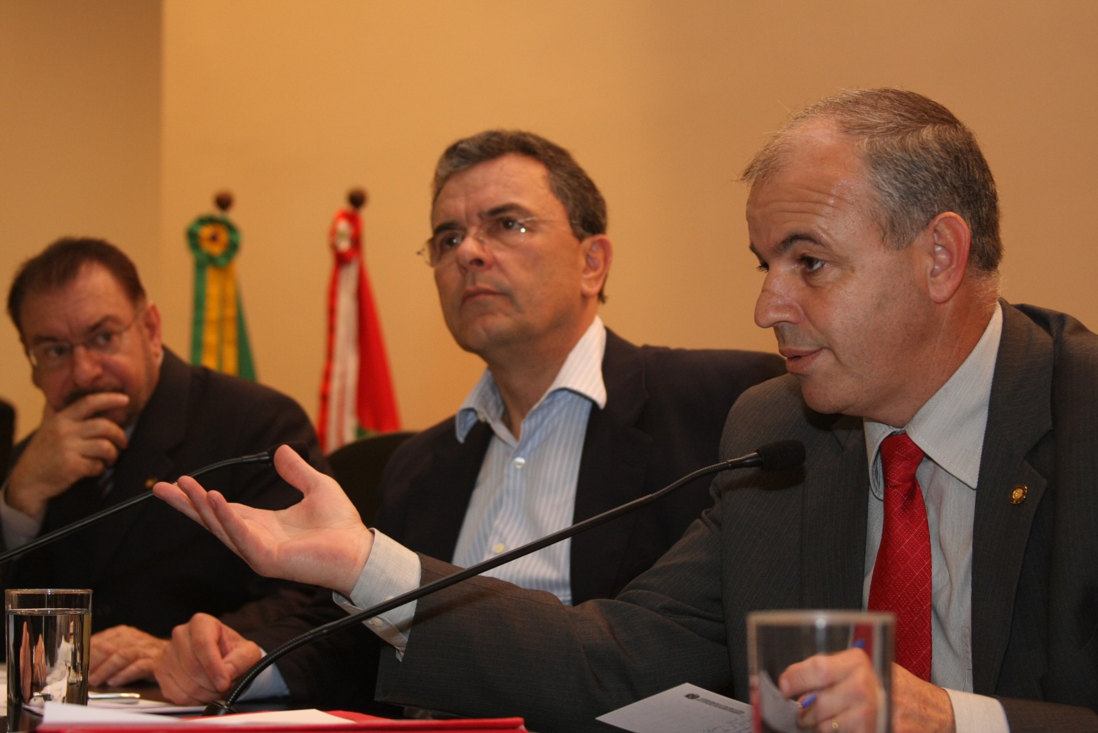 Reunião Ordinária da Comissão de Saúde sobre o Plano de Mutirão de Cirurgias Eletivas