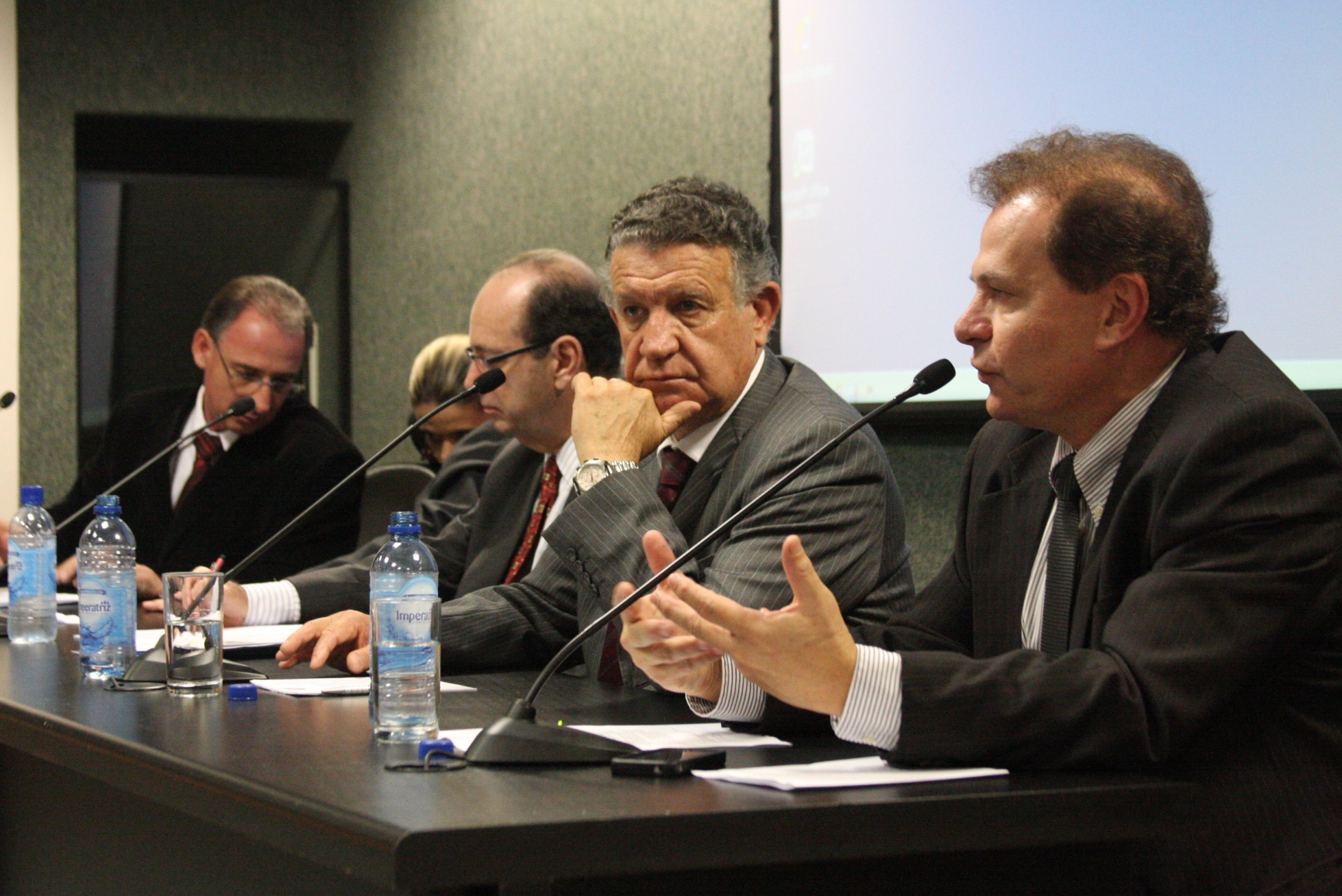 Palestra do Embaixador Régis Arslanian - Chefe da Delegação Permanente do Brasil junto à ALADI e ao MERCOSUL