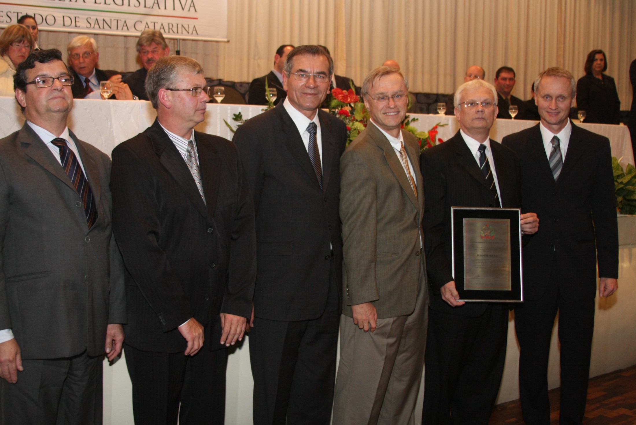 Parlamento homenageia empresa Buddemeyer