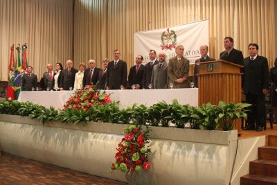 Buddemeyer celebra 60 anos e é homenageada pela Assembleia Legislativa