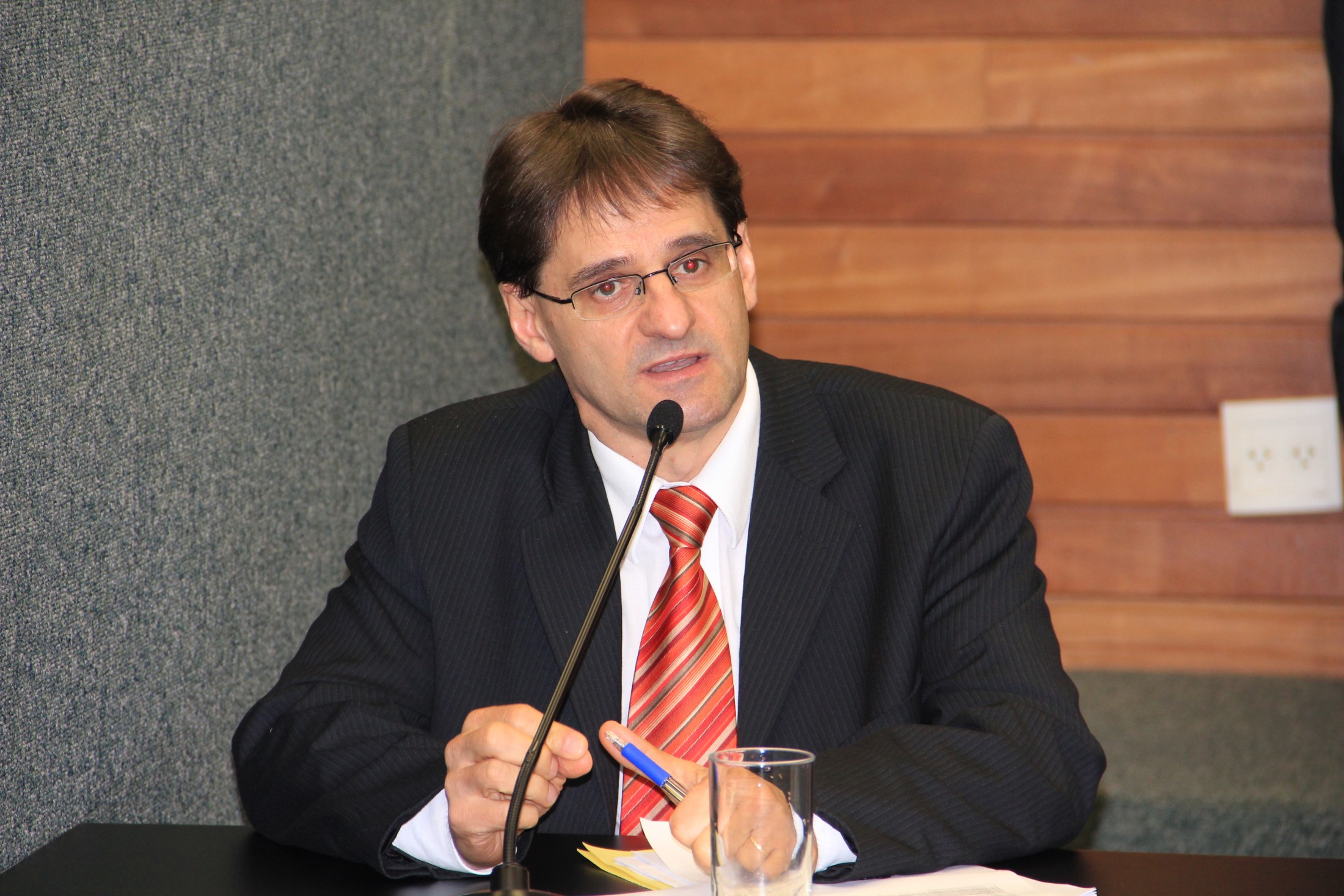 Deputado Neodi Saretta (PT)