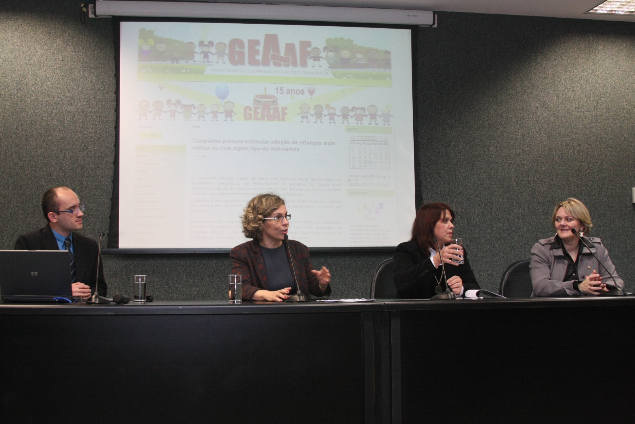 Lançamento do Site da Campanha de Adoção - GEAF