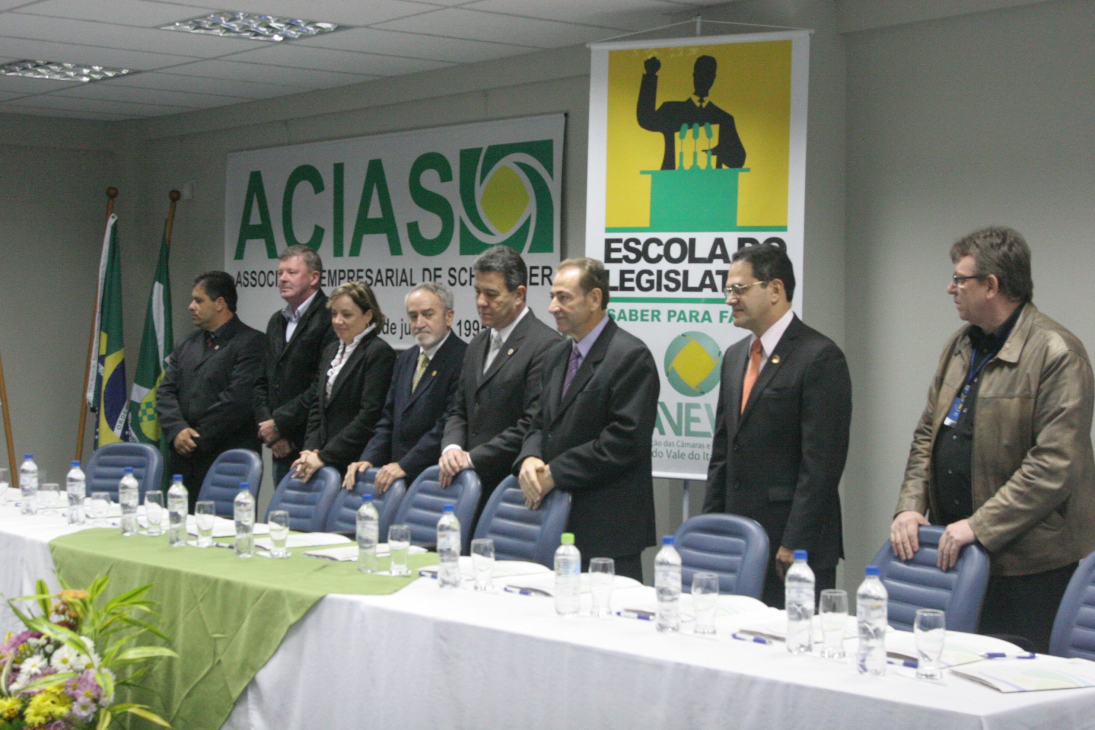 Implantação da Escola do Legislativo em Schoroeder