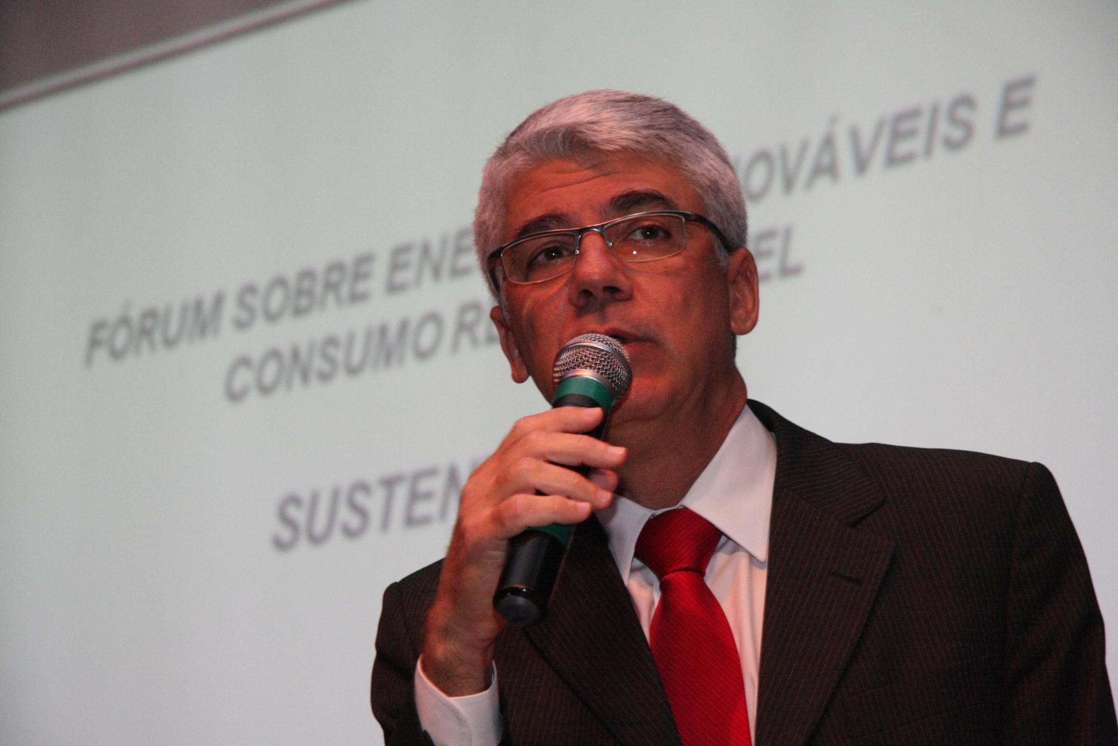Hélvio Neves Guerra
