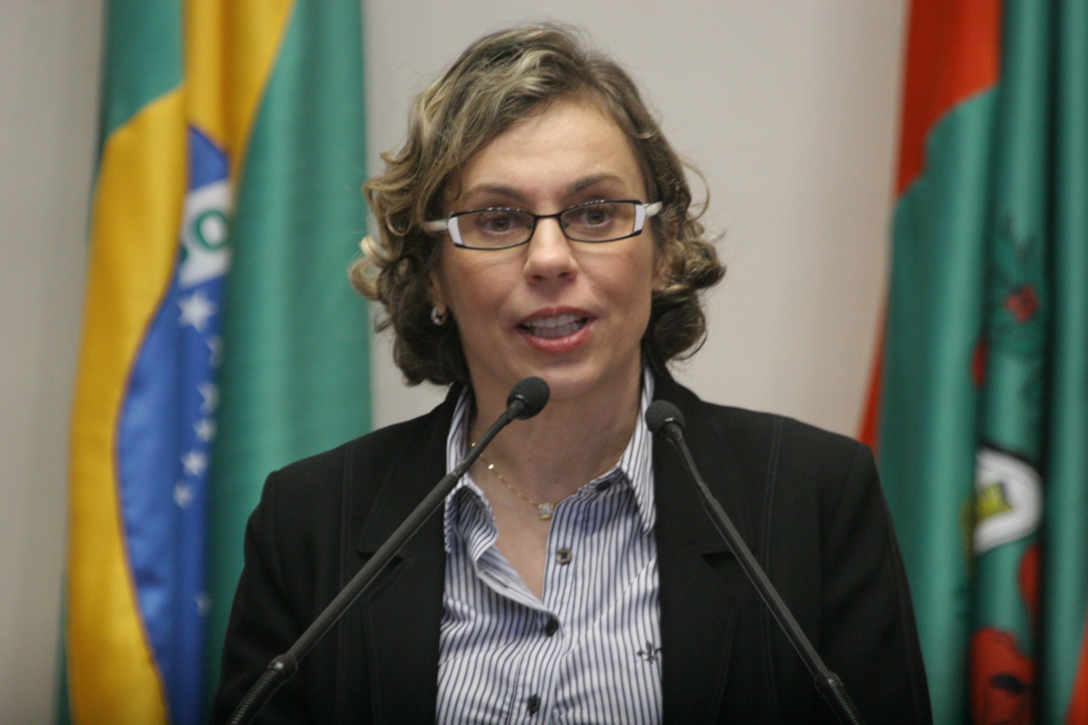 Deputada Ana Paula Lima (PT)
