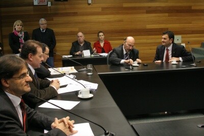 Finanças aprova PL regulariza dívidas do Governo do Estado junto ao BNDES