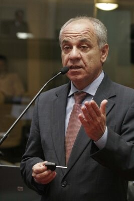Cherem quer apenas Casan na PEC que autoriza venda de ações de empresas públicas