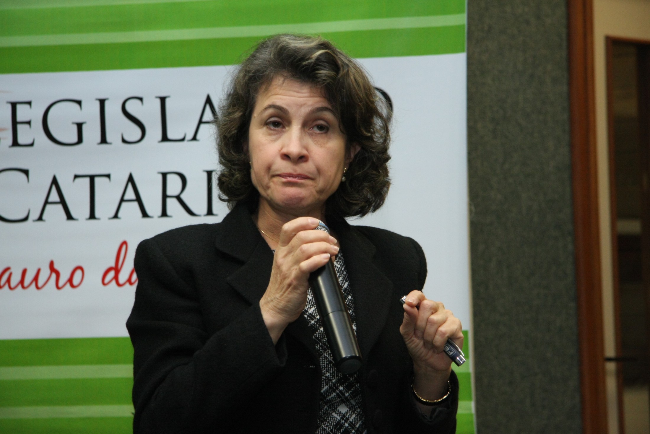 Curso de Formação Política para Profissionais da Educação