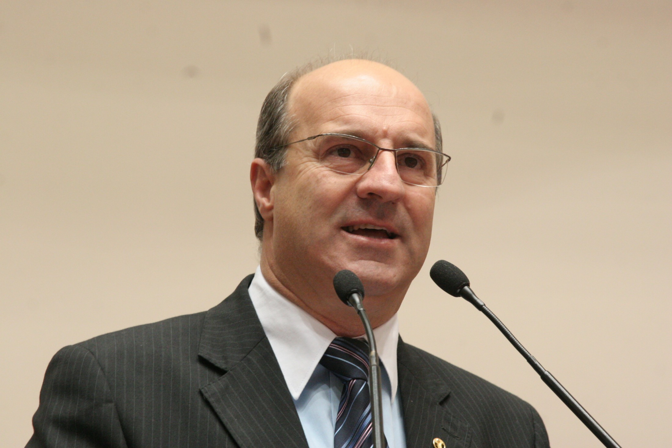 Deputado José Milton Scheffer