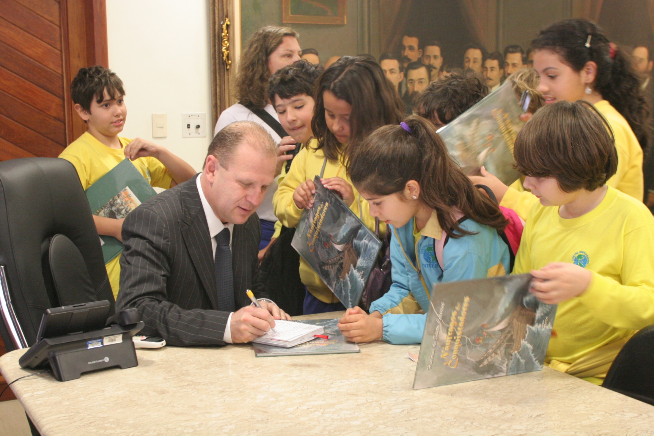 Centro Educacional Universo visita a Presidencia da Assembléia Legislativa de Santa de Catarina
