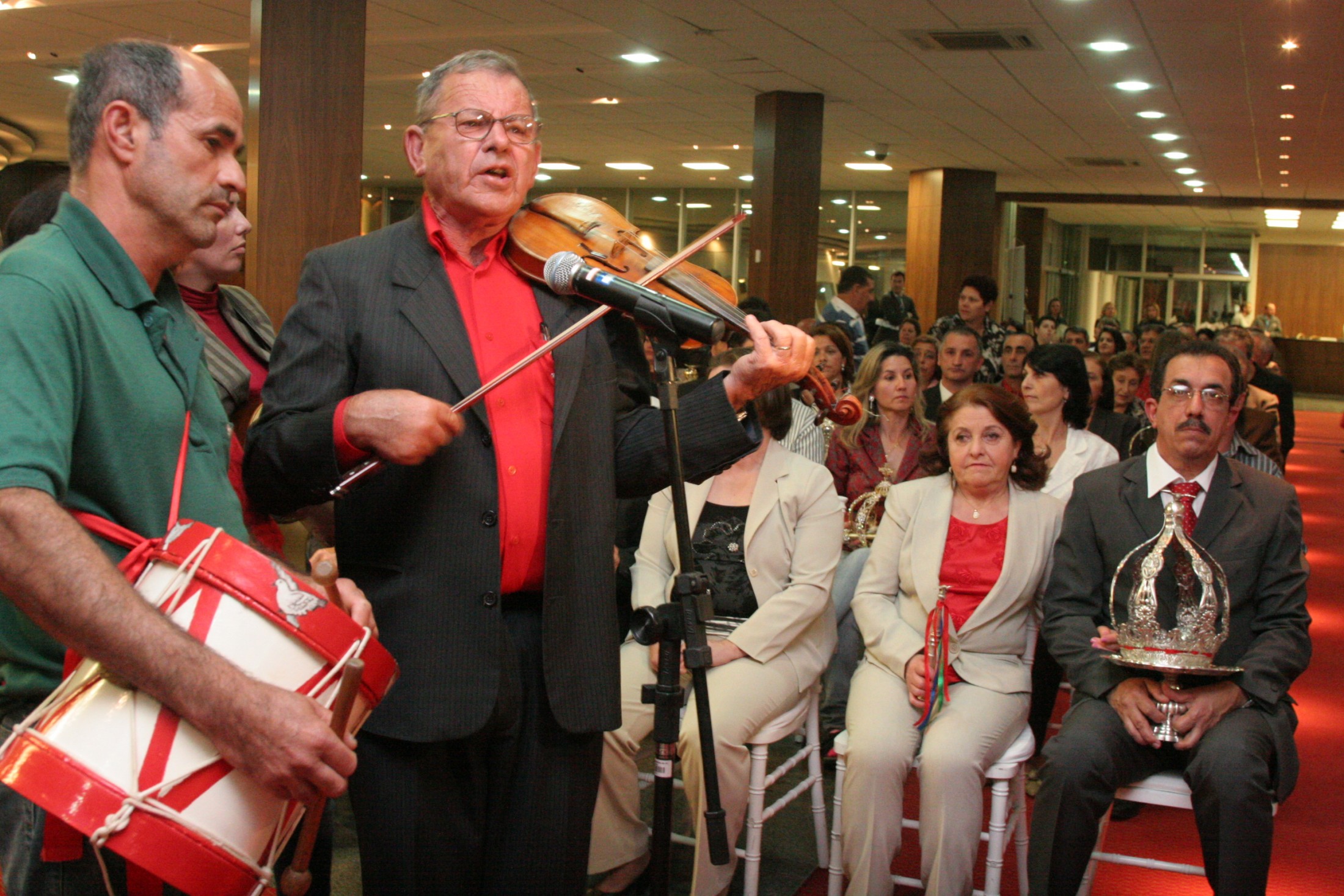 Sessão Especial em homenagem às Festas do Divino Espírito Santo da Grande Florianópolis