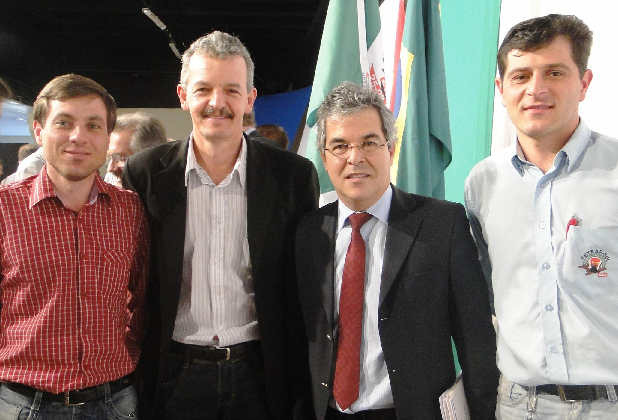 Dresch discute com Viana inclusão do pagamento por serviços ambientais na reforma do Código Florestal