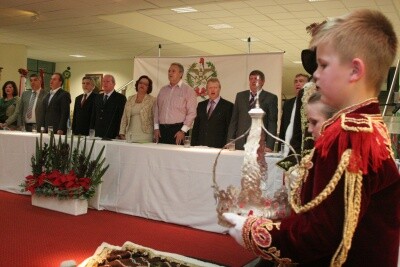 Parlamento homenageia Festas do Divino
