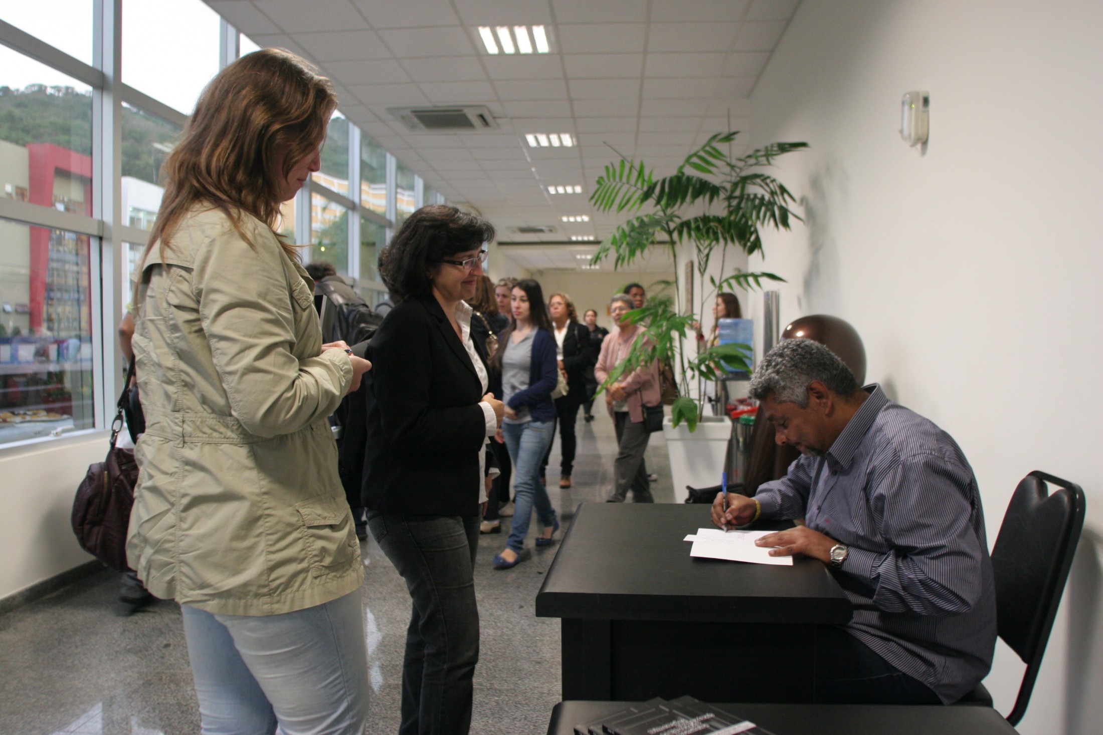 Lançamento Literário - 