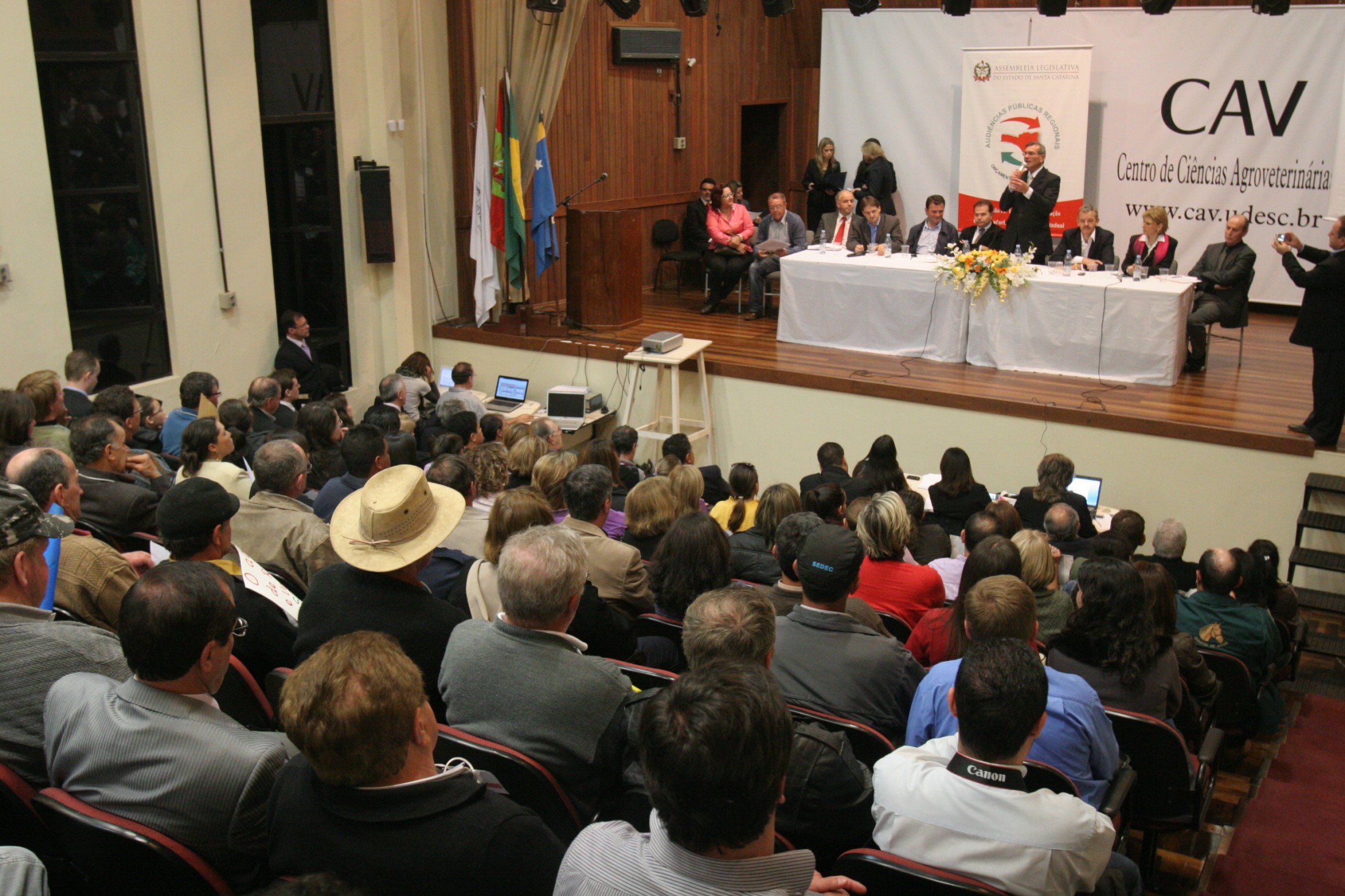 Audiência Pública Regional sobre o Plano Plurianual 2012-2015 e a Lei Orçamentária Anual (LOA) 2012 - Lages / SC
