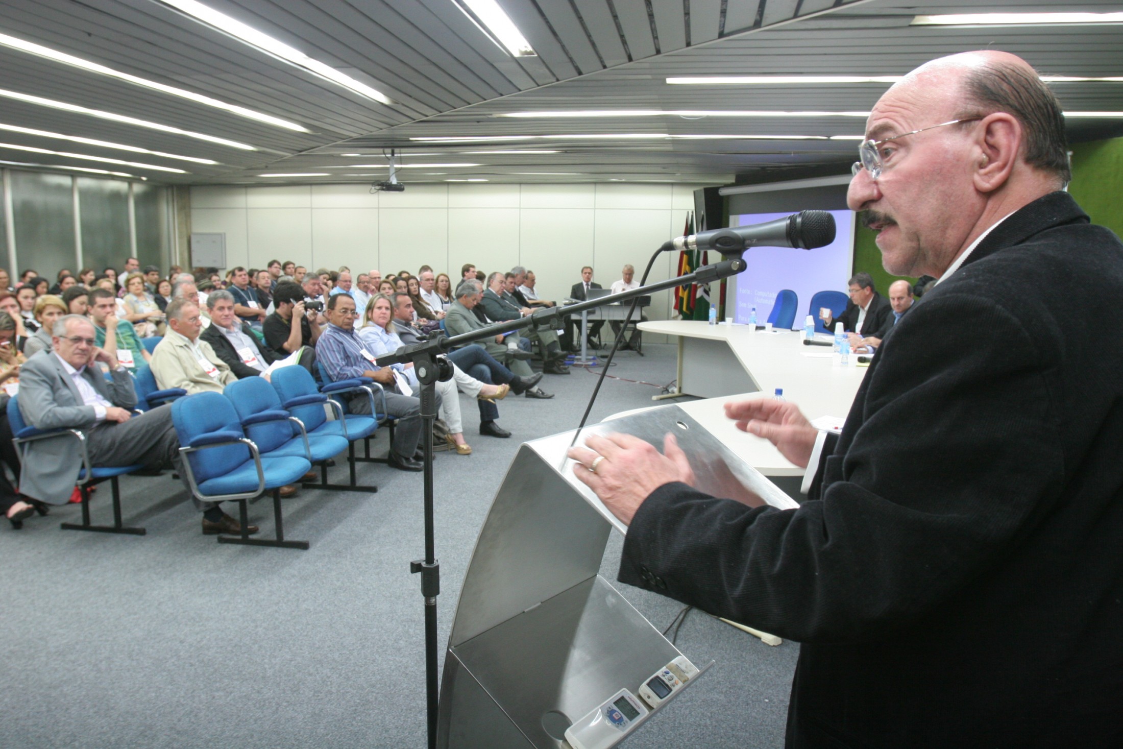 Audiência Pública Regional - Plano Plurianual 2012-2015 e a Lei Orçamentária Anual (LOA) 2012 - Criciúma / SC