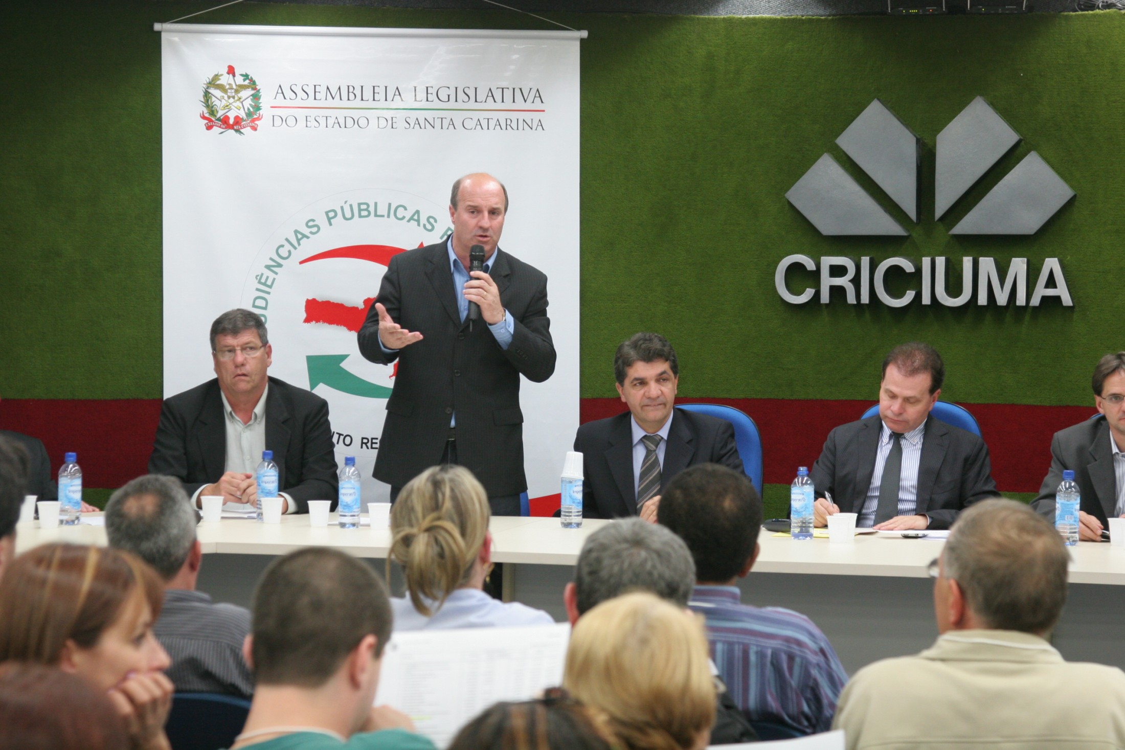 Audiência Pública Regional - Plano Plurianual 2012-2015 e a Lei Orçamentária Anual (LOA) 2012 - Criciúma / SC