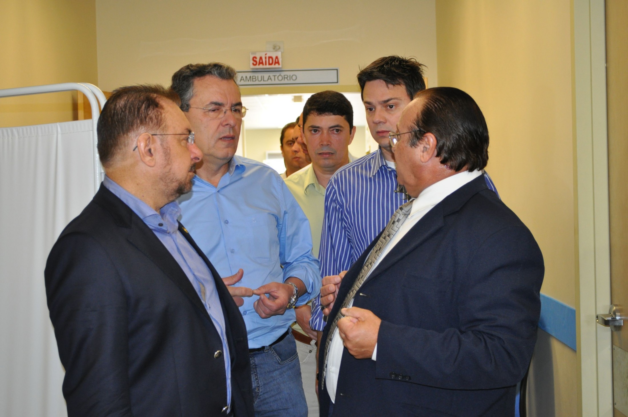 Deputado Volnei Morastoni acompanha visita do Secretário de Estado da Saúde ao Hospital Ruth Cardoso em Balneário Camboriú