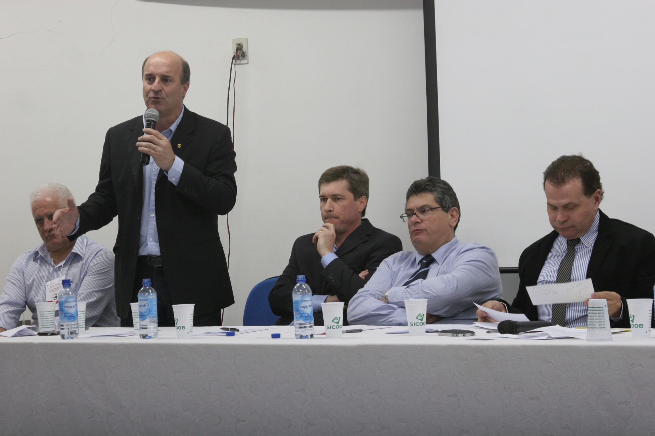 Audiência Pública Regional - Plano Plurianual 2012-2015 e a Lei Orçamentária Anual (LOA) 2012 - Tubarão / SC