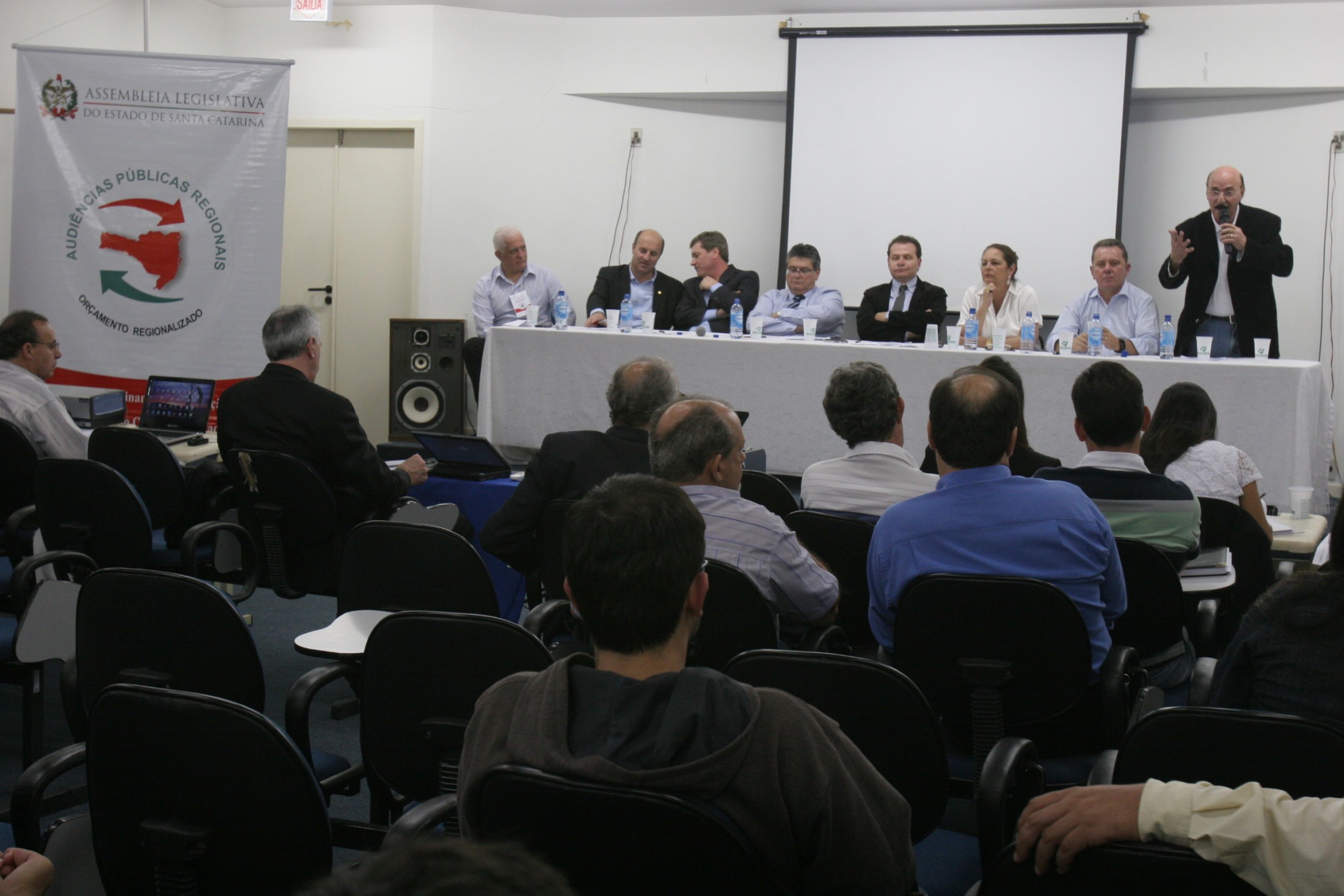 Audiência Pública Regional - Plano Plurianual 2012-2015 e a Lei Orçamentária Anual (LOA) 2012 - Tubarão / SC