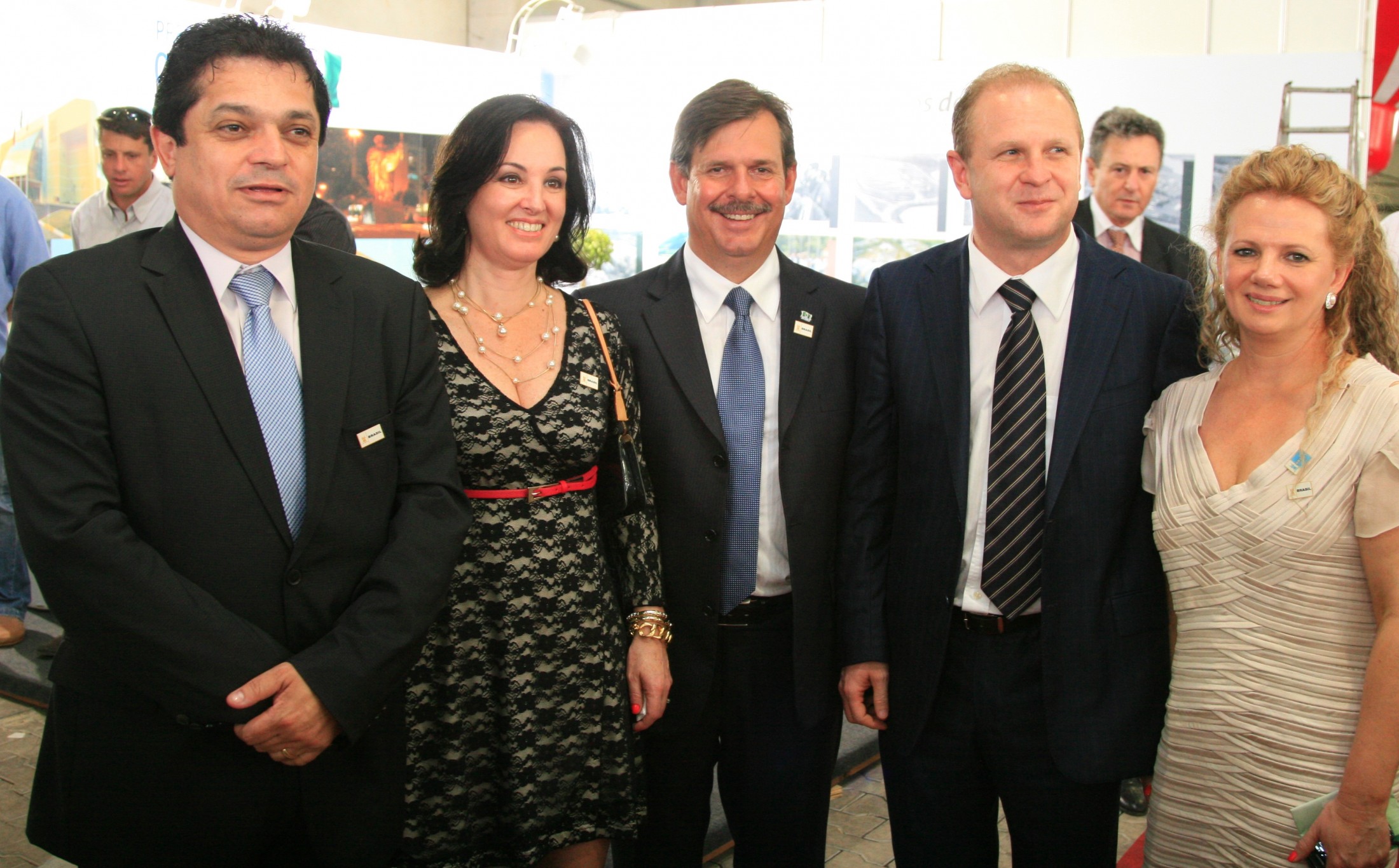 Pres. ALESC Gelson Merisio recepciona autoridades