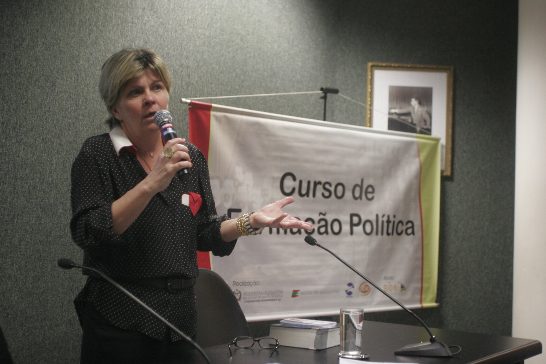 Curso de Formação Política – Escola do Legislativo