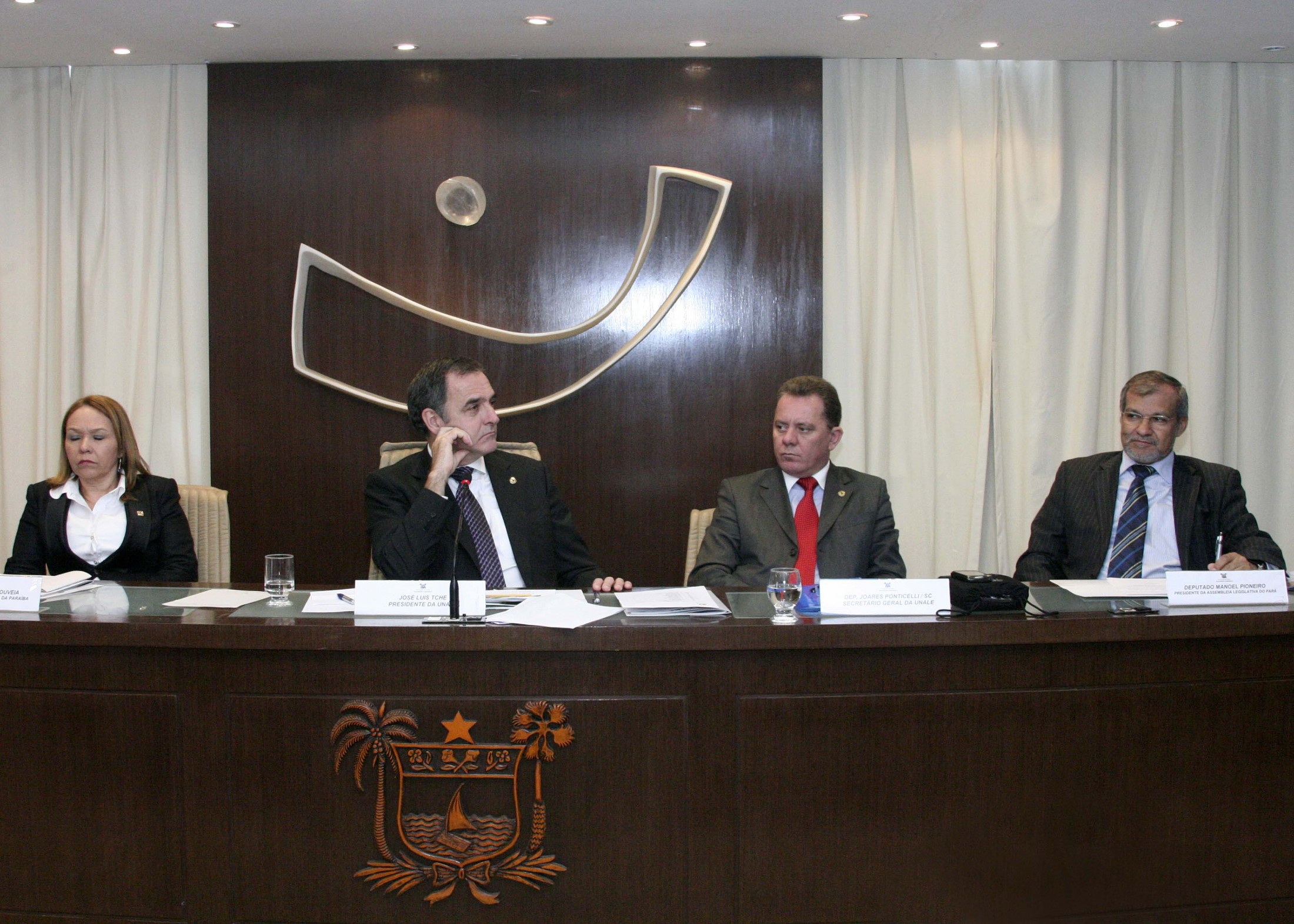 Ponticelli participa da reunião da Unale em Natal