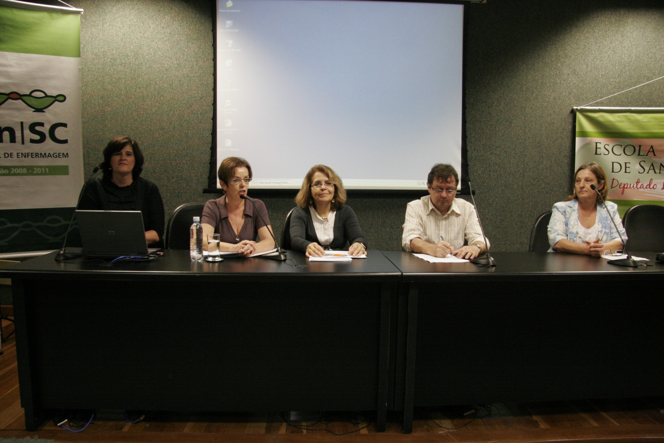 Curso de Formação Política para Liderança em Saúde e Enfermagem - COREN SC