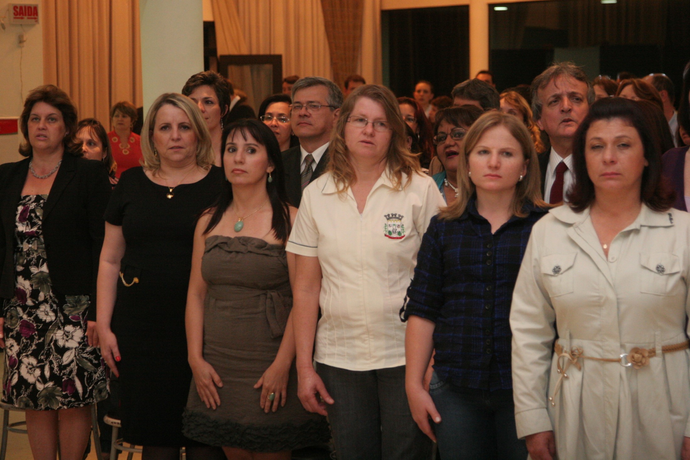 Assembleia Legislativa Homenageia Professores em Chapecó