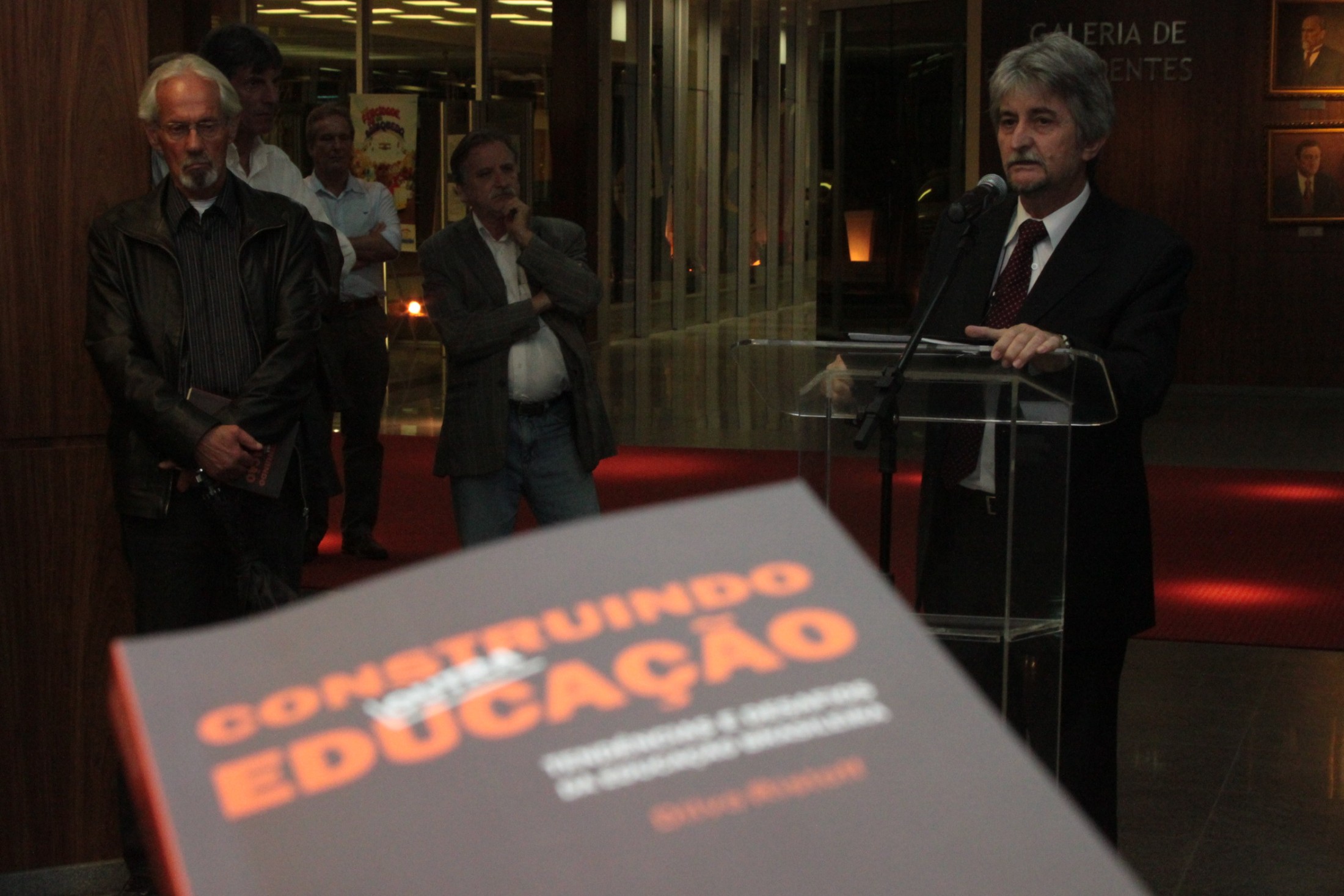 Lançamento Literário 