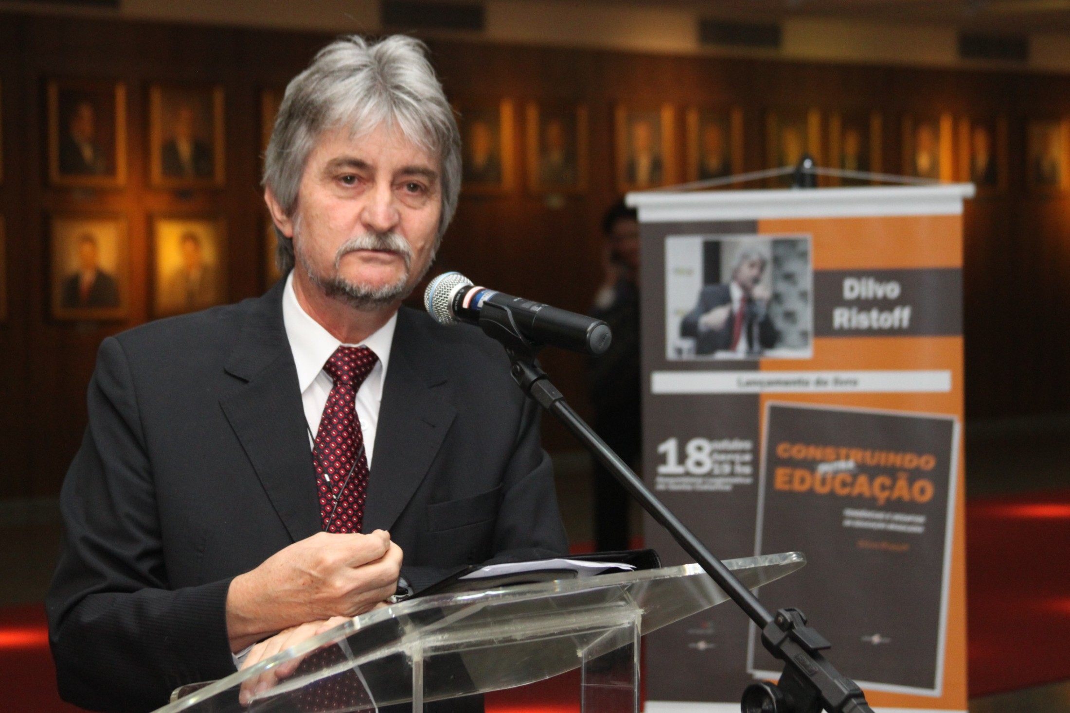 Lançamento Literário 