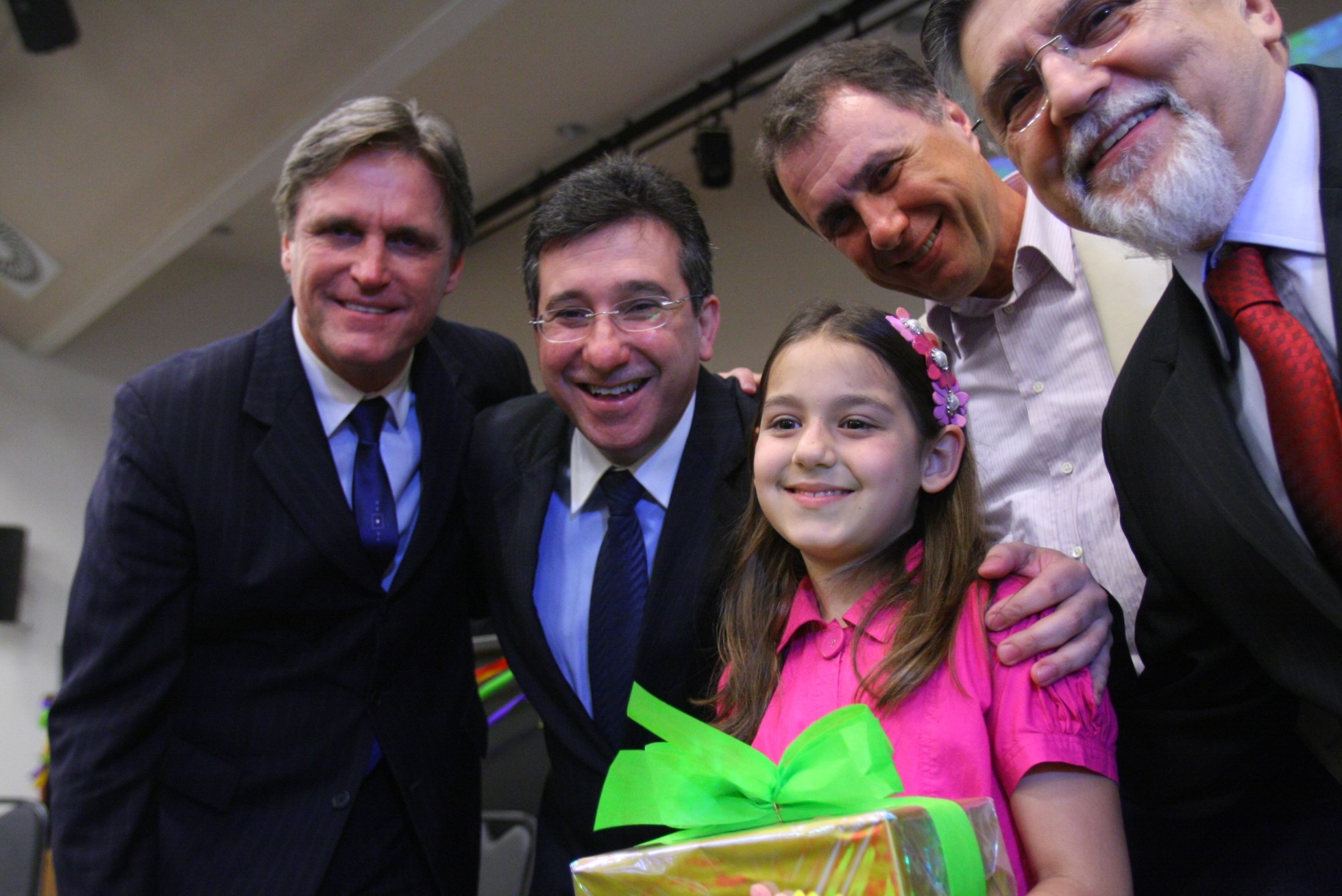 Vencedores do Concurso Jovem Inovador de Florianópolis recebem premiação na Assembleia Legislativa
