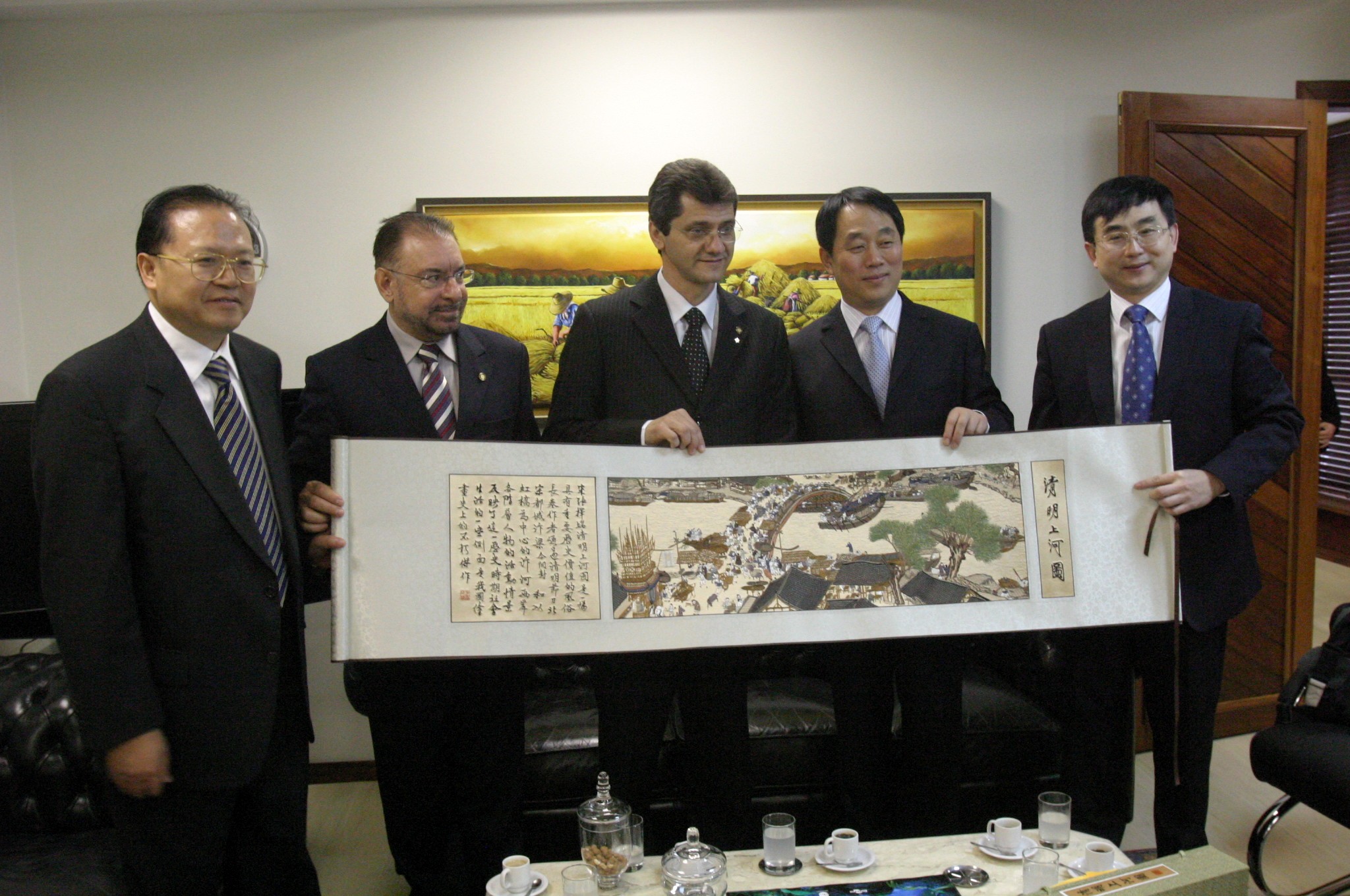 Assinatura de protocolo de cooperação entre o Hospital Universitário Federal de Santa Catarina e o Hospital Popular da Província de Henan