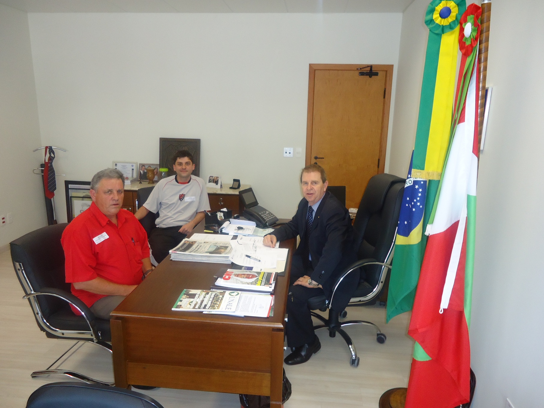 Bugre pleiteia verba do dep. Maurício Eskudlark