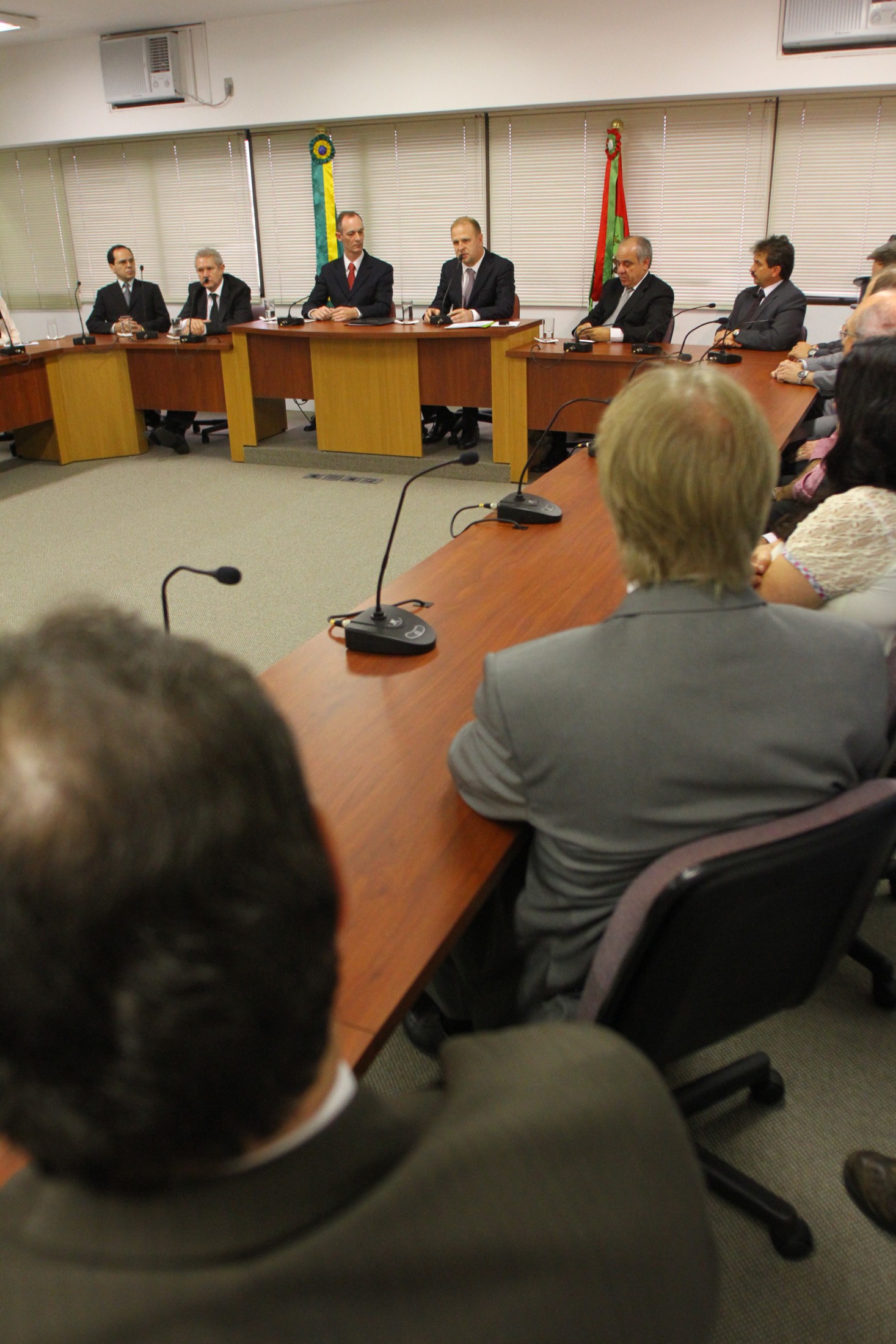 Assinatura do termo de ajuste de conduta no MPSC