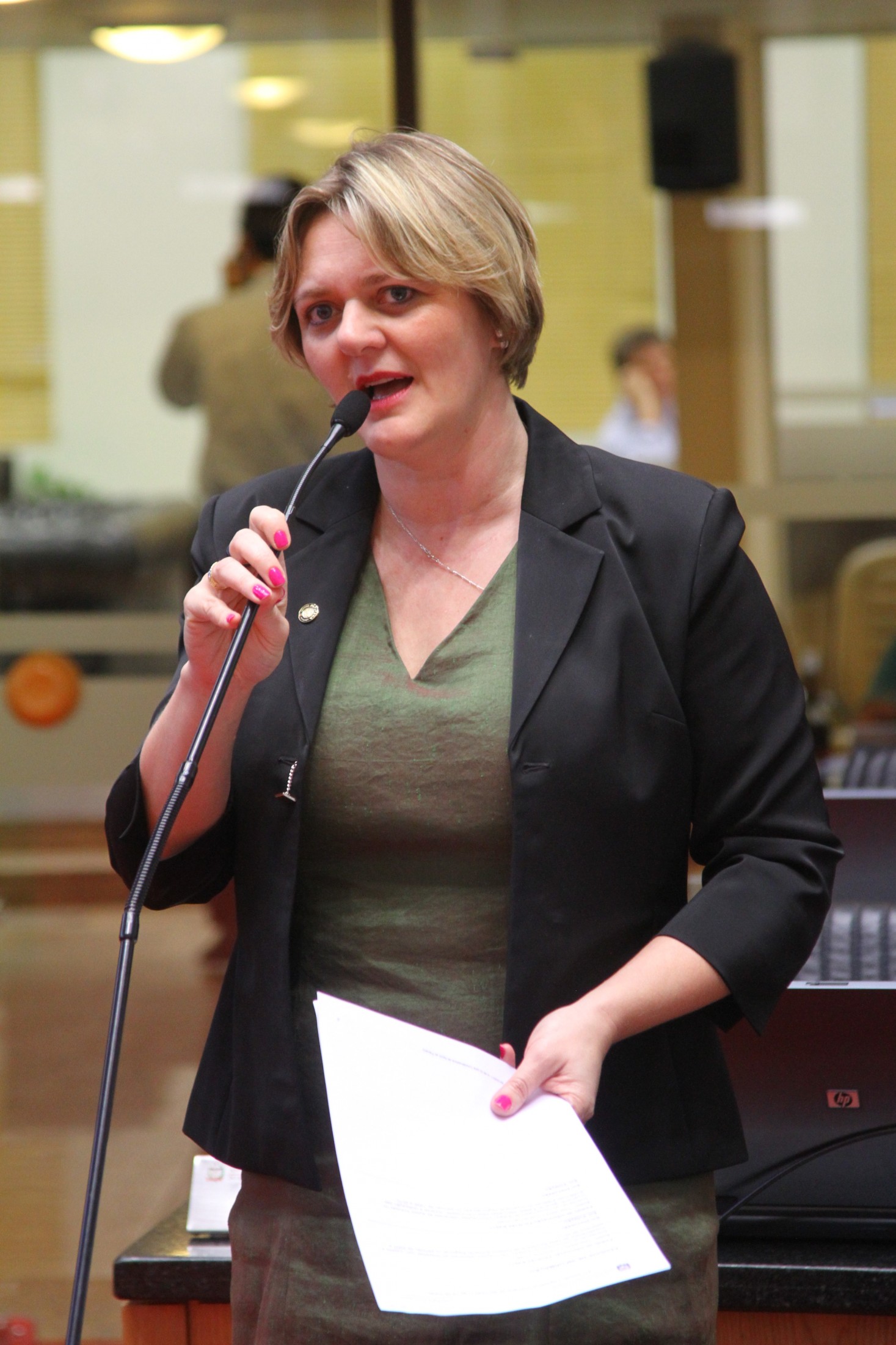 Deputada Luciane Carminatti (PT)