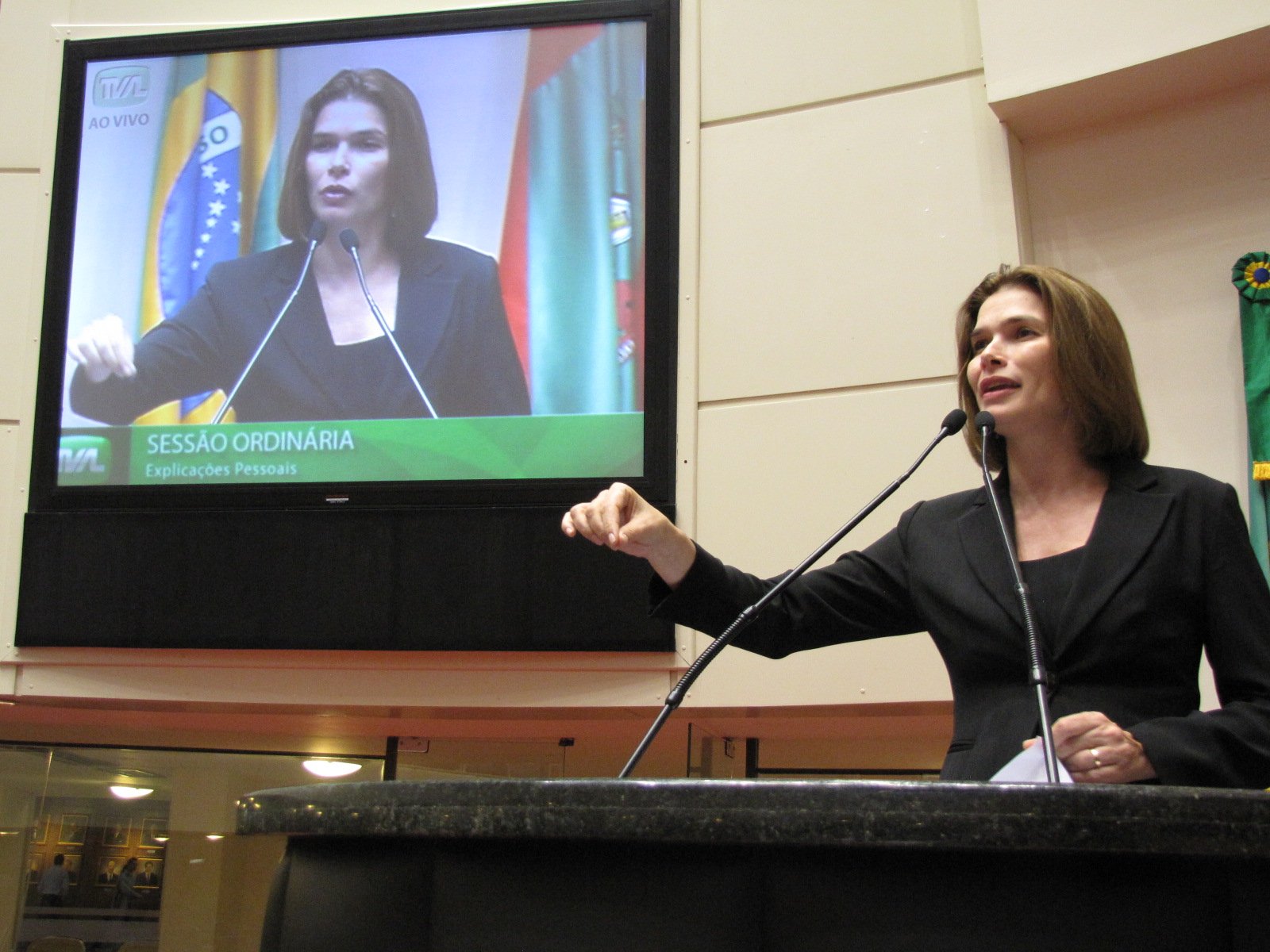 Deputada Angela Albino (PCdoB)