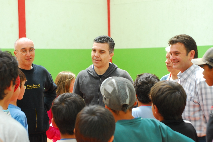 Deputado e treinador