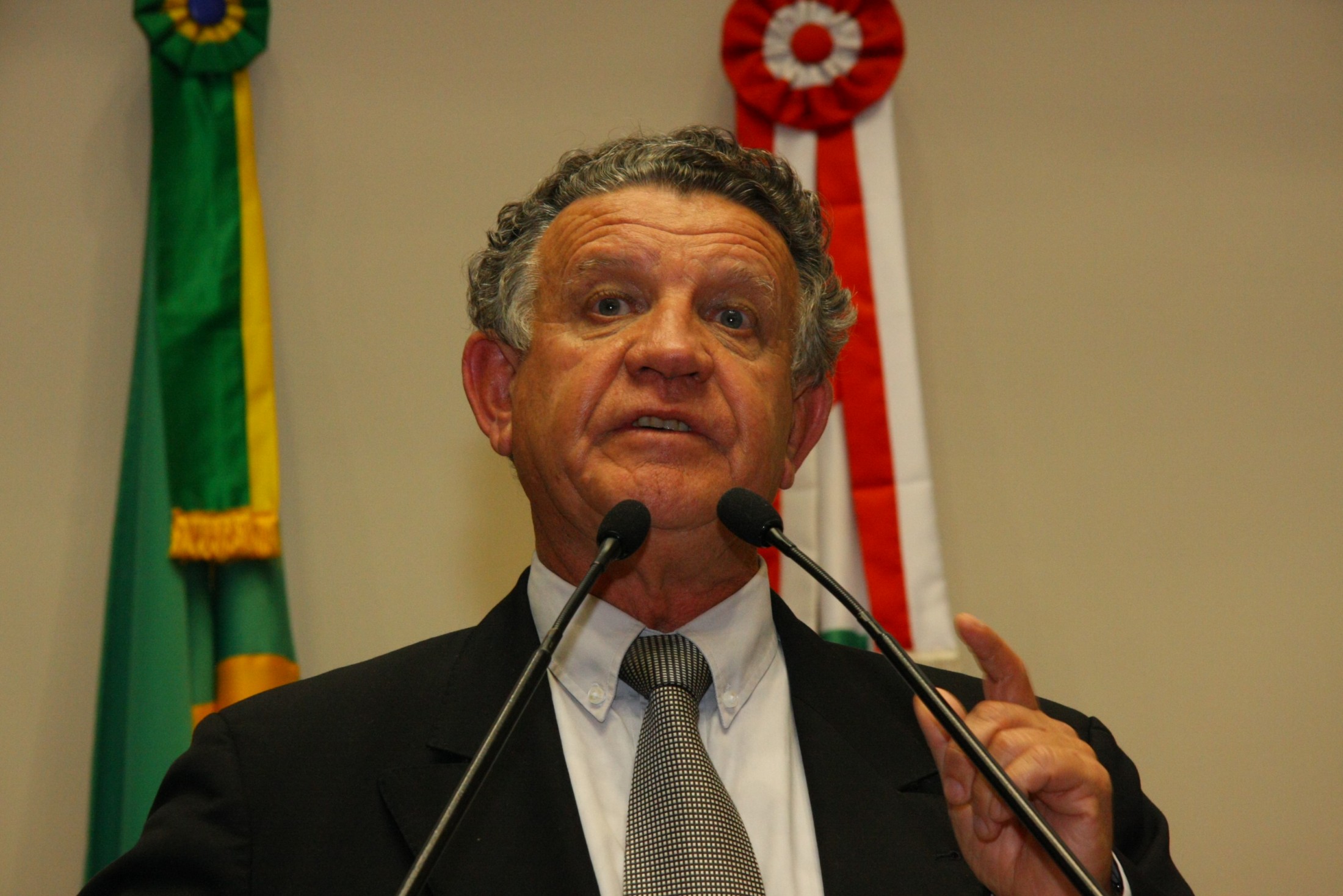 Deputado Edson Andrino (PMDB)