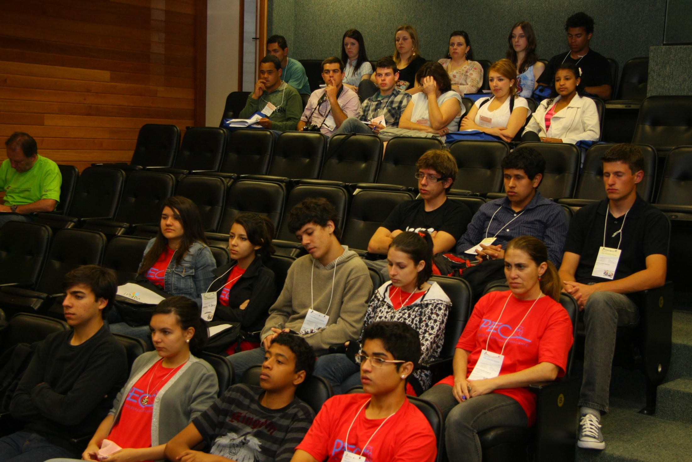 Palestra reúne participantes do Parlamento Jovem em manhã de atividades no Legislativo